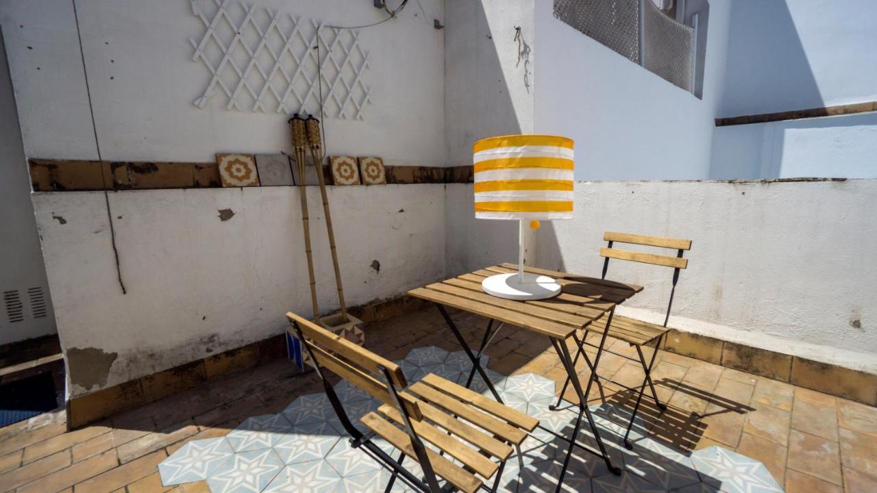 Rentalsevilla Feria Duplex Con Terraza Exterior foto